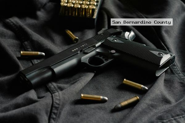 Suspects try to run over man, shoot near Hesperia